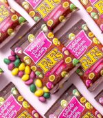 Fabulous Freefrom Factory F&F's - veganski arašidi v čokoladi