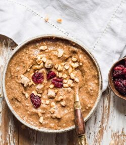 Kmetija Klepec Tsampa - pražena ječmenova moka